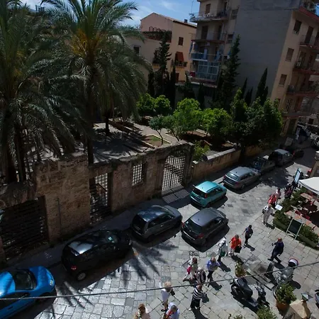Apartment Il Sonno Dei Giusti By Domusicily Palermo